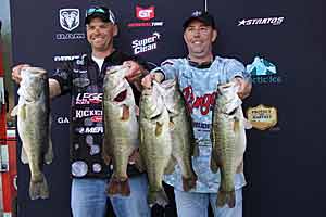 Russell Cecil, of Willis, Texas, and Todd Castledine, of Nacogdoches, Texas, brought 35.14 pounds of bass to the scales to win the 2014 Texas Team Trail (TXTT) season-opening tournament at Sam Rayburn Lake