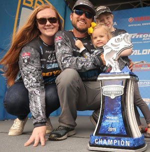 Stetson Blaylock celebrates winning the Bass Pro Shops Bassmaster Elite at Winyah Bay with his family after weighing a four-day total of 50 pounds, 15 ounces.                                                                                                                                                         Photo by  Seigo Saito/B.A.S.S.