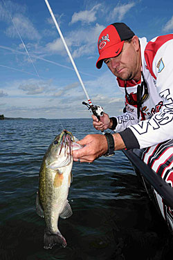 A swim jig produces both numbers of bass and quality fish for two-time Bassmaster Classic qualifier David Kilgore.