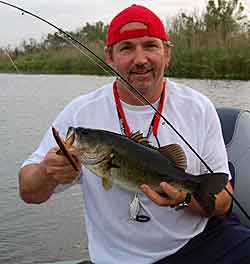 The author with a nice largemouth.