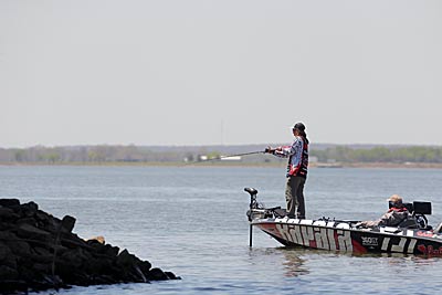 Bassmaster Elite Series angler Seth Feider adds a small swimbait to his Tokyo rig, dragging it across hard bottom like a swing head football jig, to catch smallmouth bass. Photo courtesy of B.A.S.S. / Seigo Saito