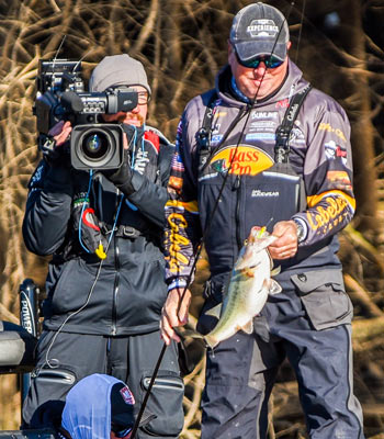 East Tennessee pro David Walker goes old school, tossing spinnerbait and jig, to take Shotgun Round Two lead on North Carolina's Jordan Lake. Photo by Garrick Dixon