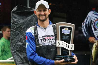 Adam Hamann, of Prairie Du Chien, Iowa, has won the TNT Fireworks B.A.S.S. Nation Northern Regional on the Upper Mississippi River with a three-day total of 47 pounds, 6 ounces.