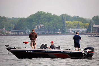 The most common way of fishing a fluke is to rig it Texas-style, without weight and fish it with a series of twitches and jerks to walk-the-dog and imitate a dying or distressed baitfish.