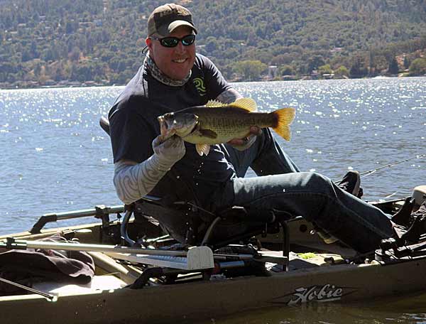 Forum member Ring King with a nice Clear Lake bass.