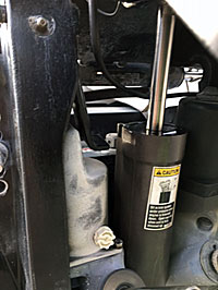 Outboard trim Cylinder