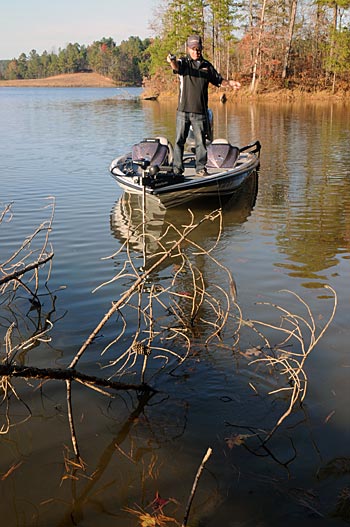 Selecting the right rod, reel and line is essential for flipping jigs and soft plastics to bass hotspots in the fall. 