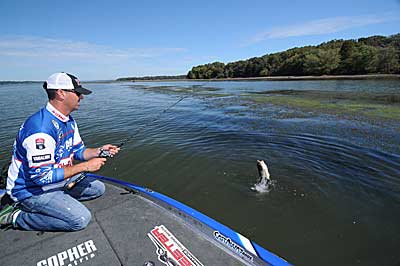 Texas pro Todd Faircloth finds fall migration bass along flats on lowland lakes. 