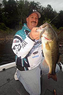 California pro and lure designer Bill Siemantel catches bass everywhere he goes with a hard plastic jointed swimbait.