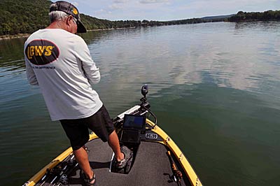 Guide Pete Wenners relies on his Garmin electronics to catch deep bass on a drop shot rig in late summer and early fall.