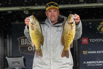 Bill Perkins, of Rochester, N.Y., is leading after Day 1 of the 2021 Basspro.com Bassmaster Northern Open at Oneida Lake with 18 pounds, 11 ounces.                                                                                                                                                     Photo by Justin Brouillard/B.A.S.S