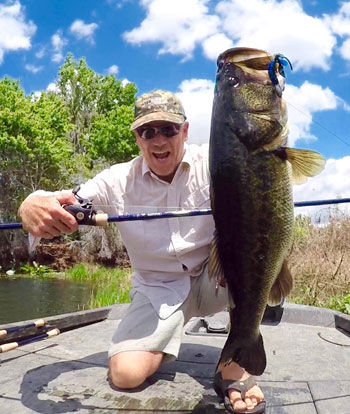 Joe Balog with an 11-1/2-pound Florida largemouth he caught while punching.