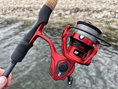 Spinning reel