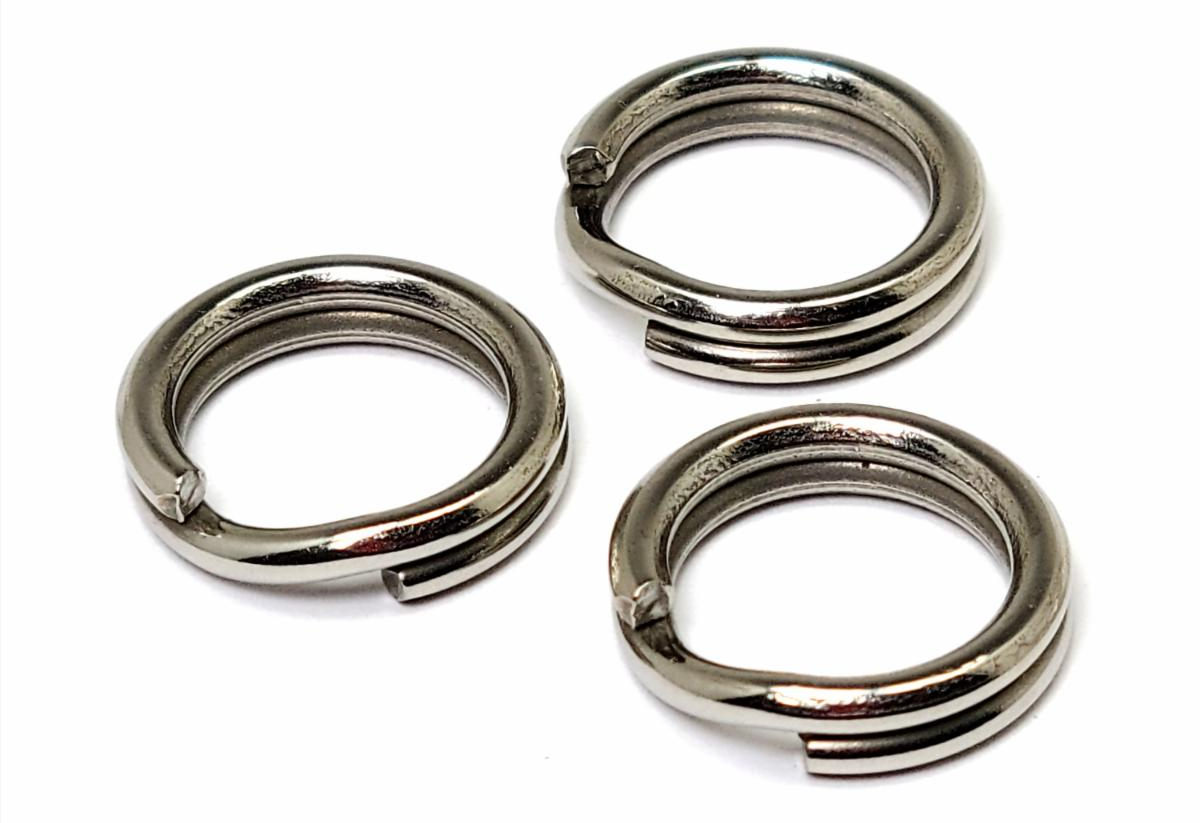 Pictured above: Superline Split Ring