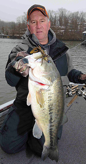 A jig and craw is an ideal wintertime lure to throw when bass are eating crawfish during a lake’s winter drawdown.