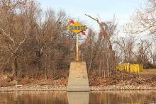 A Sunoco sign serves as a ‘can’t-miss’ landmark in what will surely be one of the most popular coves among all Classic competitors … Ketchum Cove.